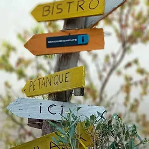 Houlala - Relais D'etape - D'hotes Frühstückspension